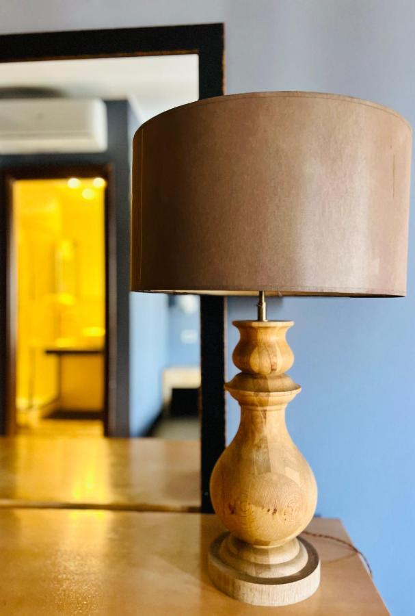 Allakala Rooms & Apartament Palermo Buitenkant foto